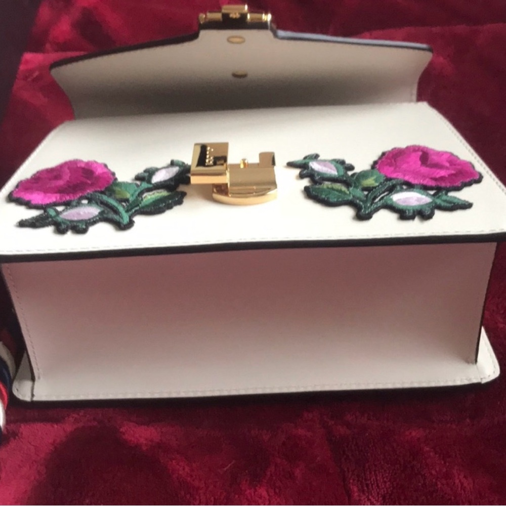 Gucci Sylvie mini bag - Picture 2 of 5